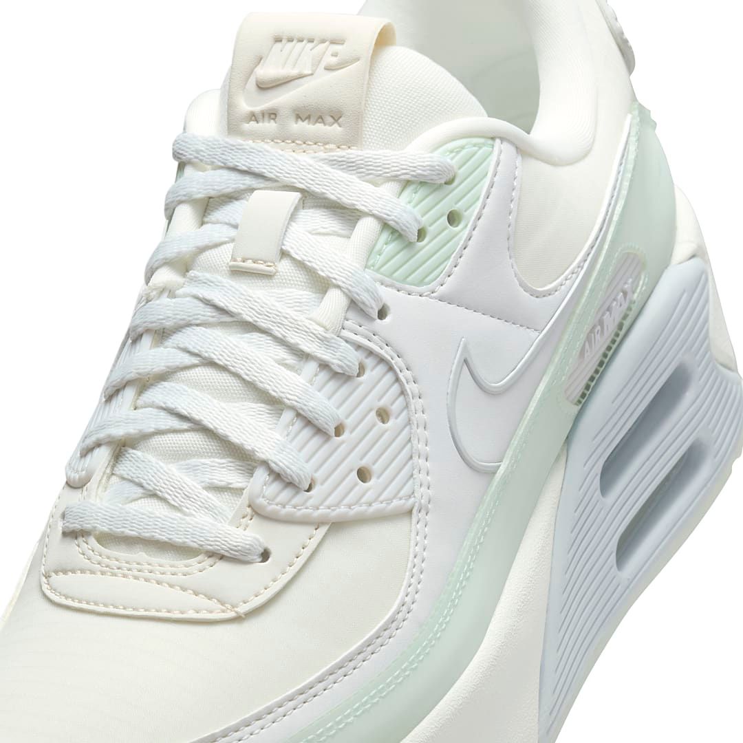 Nike Air Max 90 LV8 Candle White HF0782-102 Release Info