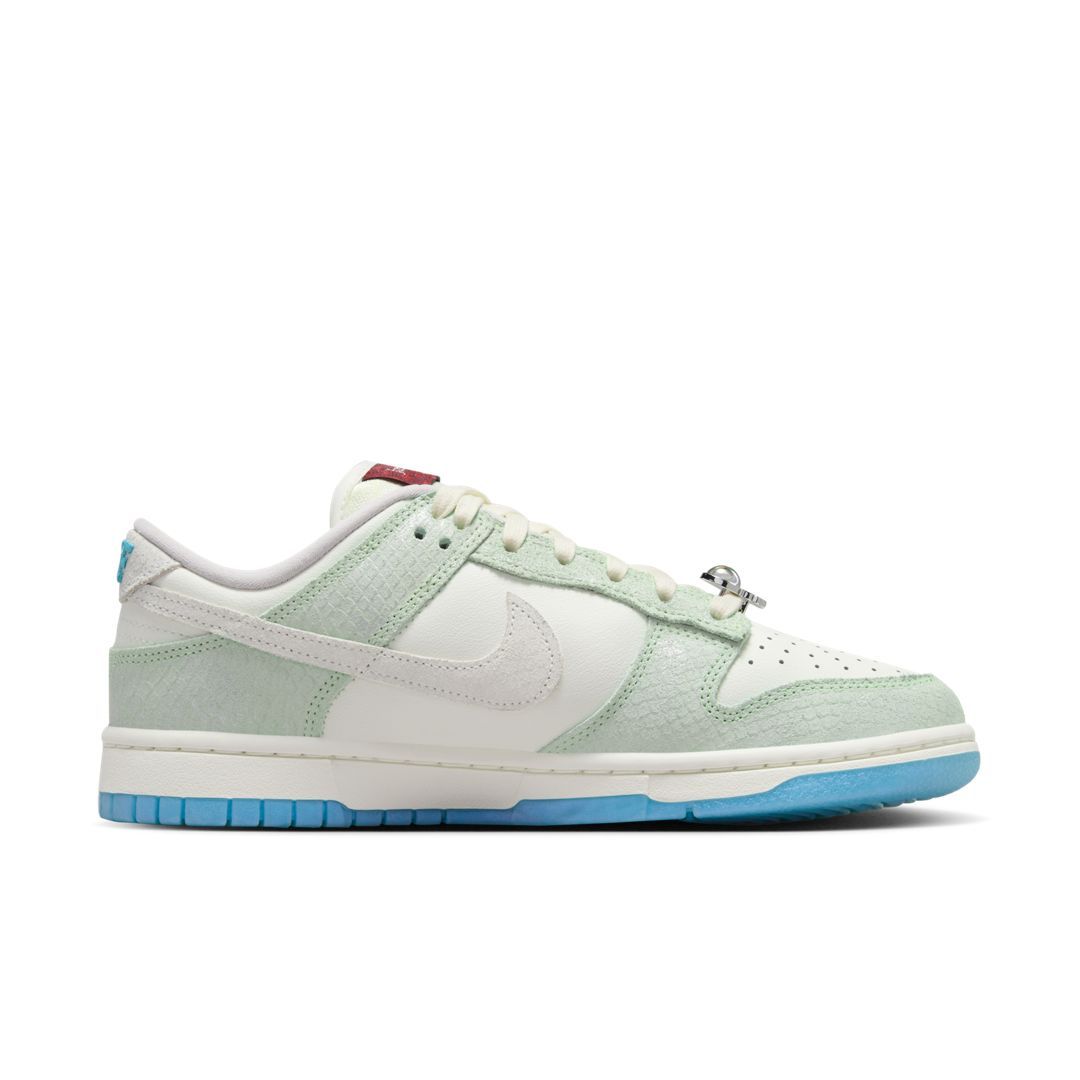 sitesupply.co Nike Dunk Low LX just Do it FZ5065-111 Release Info