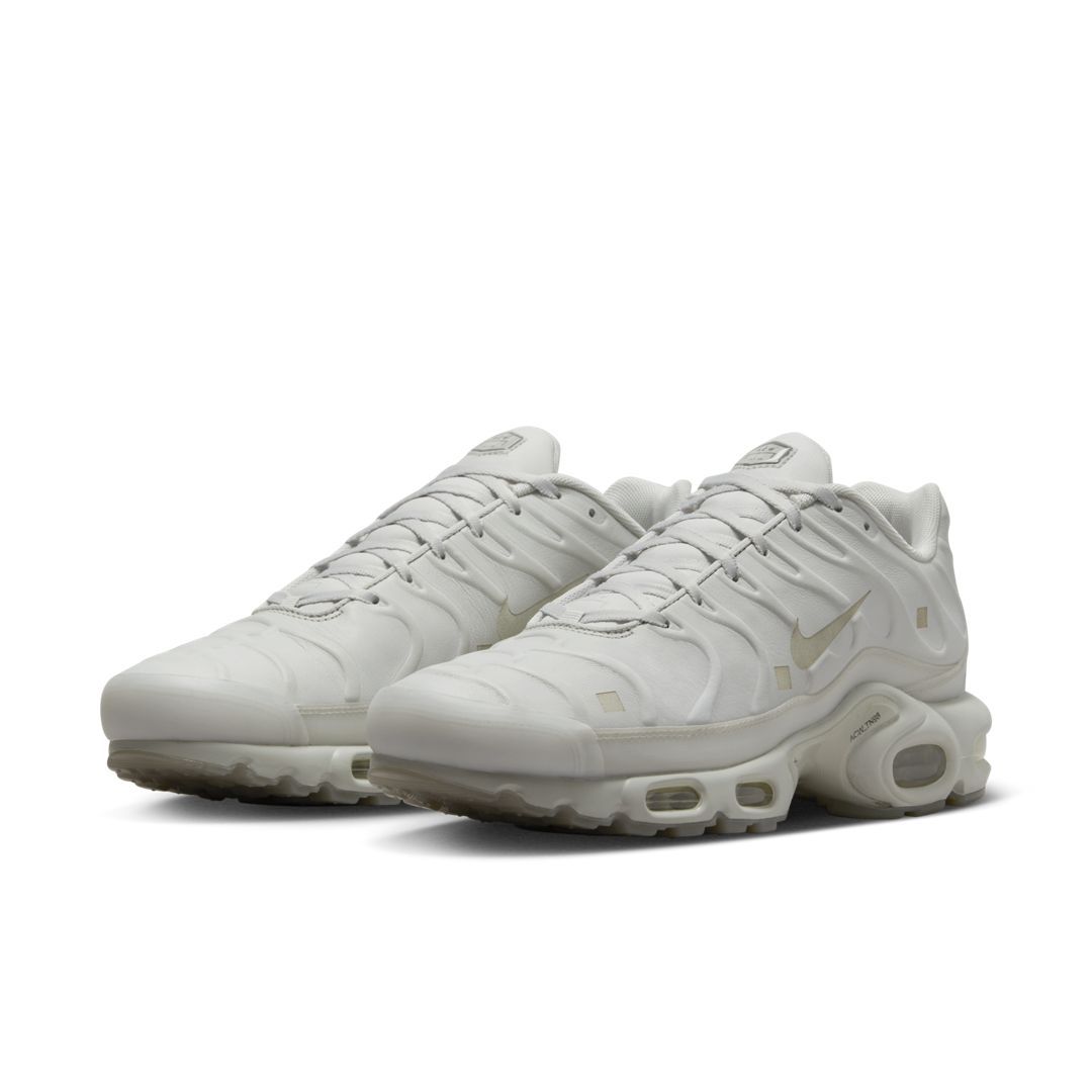 TheSiteSupply Images A-COLD-WALL* x Nike Air Max Plus Platinum Tint