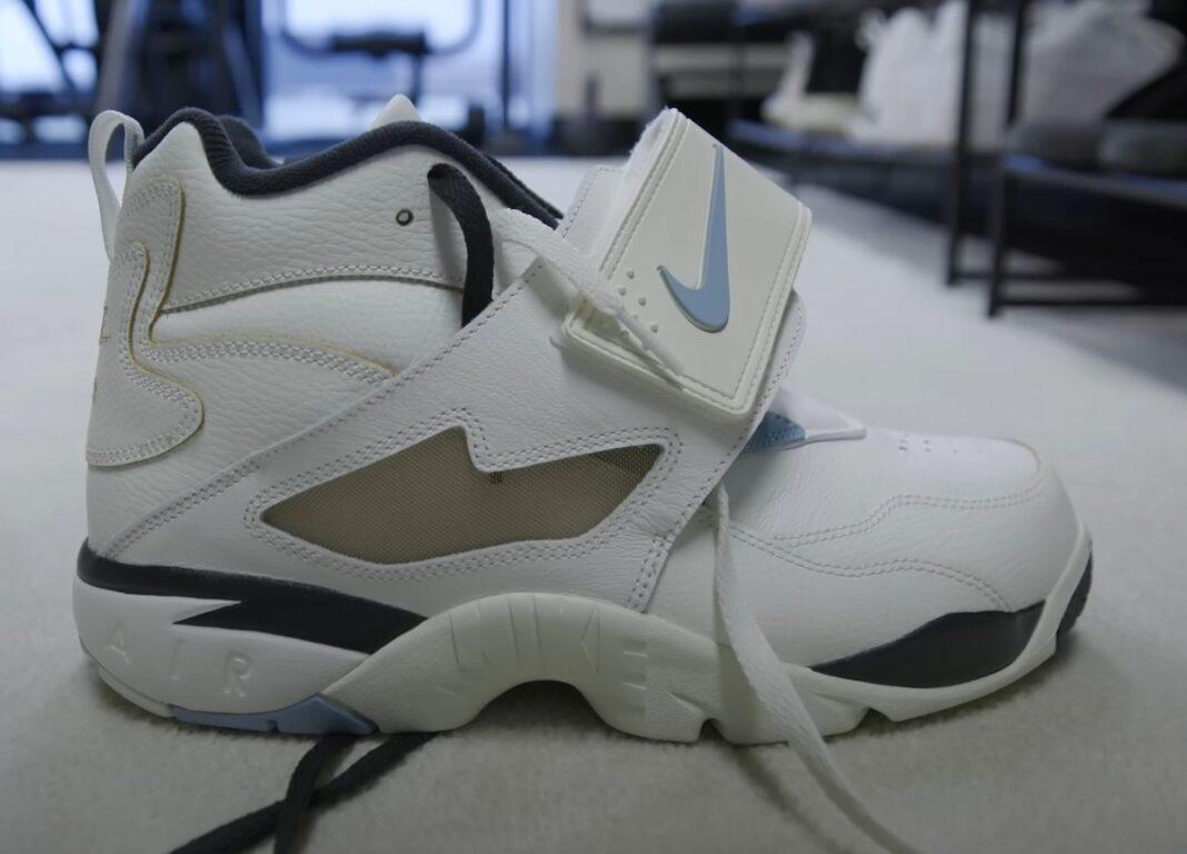 Nike Air Diamond Turf “Must Be the Money” Release Info 1