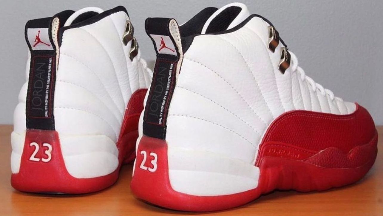 Air Jordan 12 OG Cherry