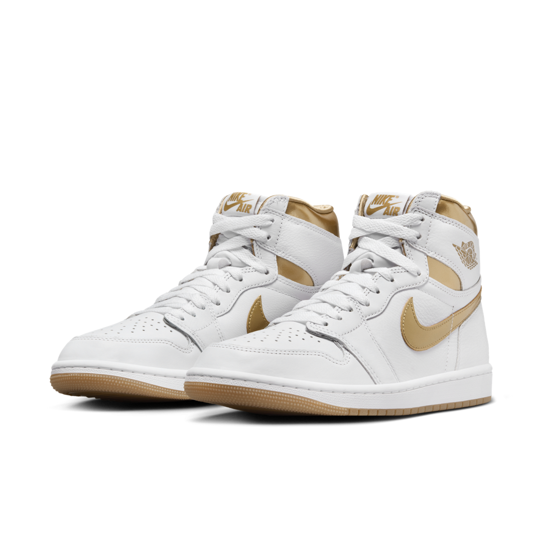 Air Jordan 1 High OG “Metallic Gold”