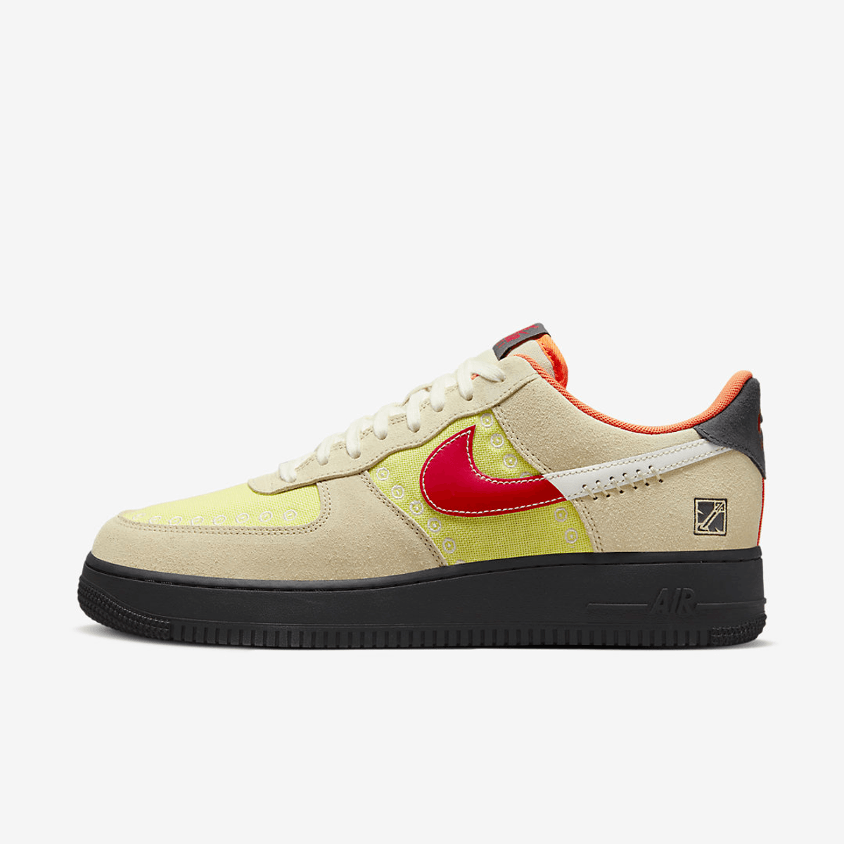 Nike Air Force 1 Low '07 LX Somos Familia