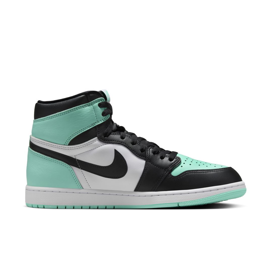 Air Jordan 1 High OG “Green Glow” DZ5485-130