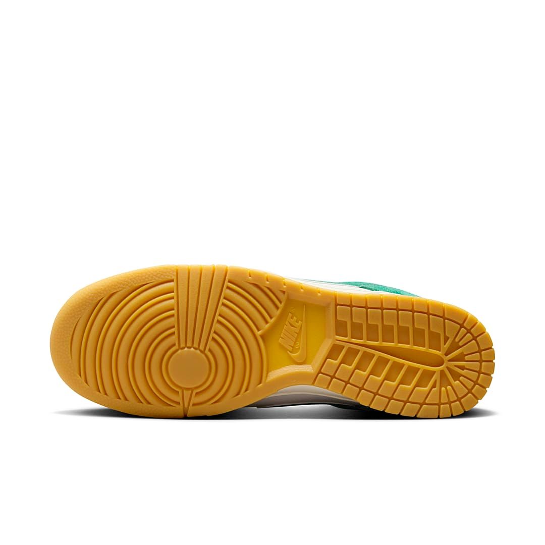 Nike Dunk Low Malachite Gum HQ1519-030 Release Info