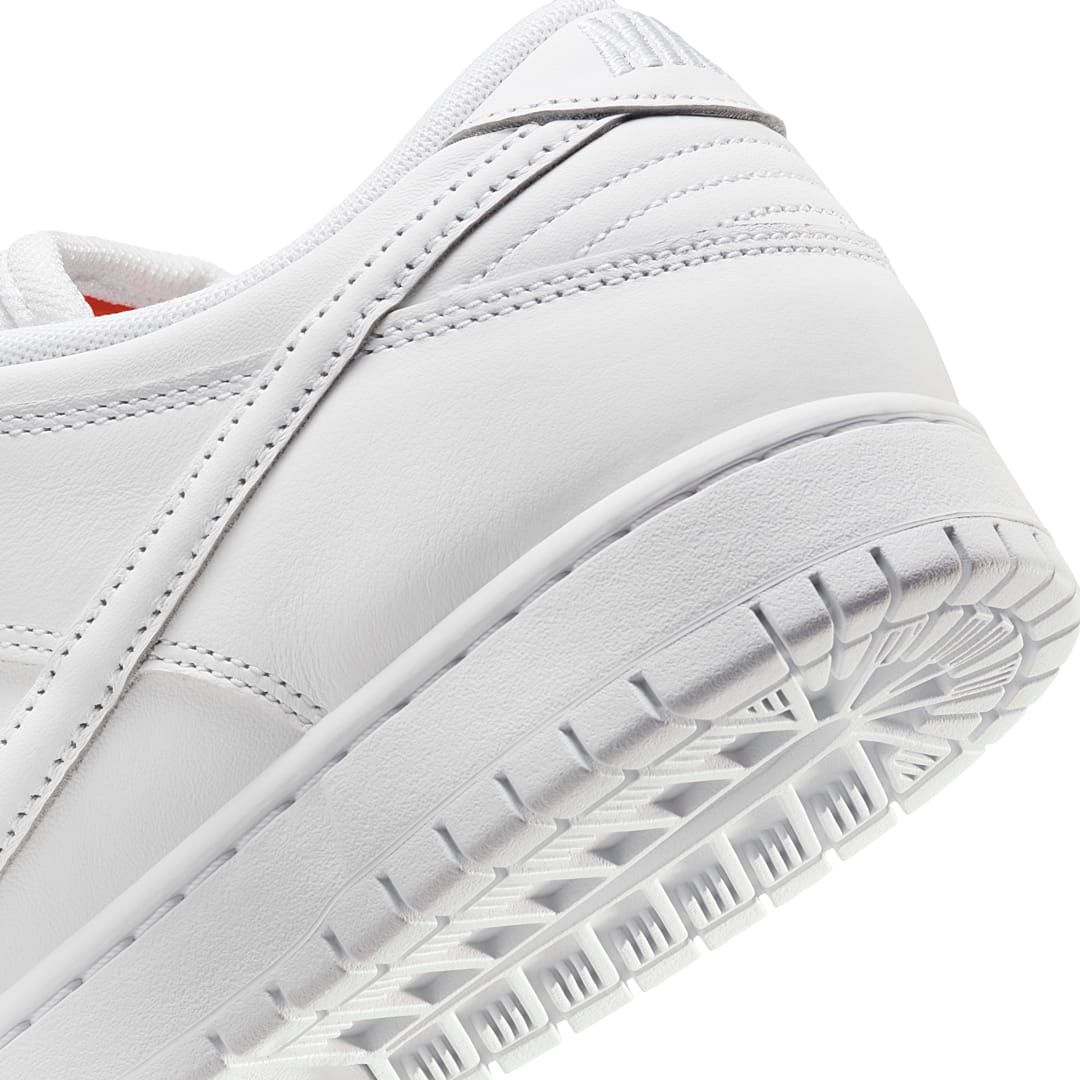 nIke sb dunk low pro triple white FJ1674-100 Release info