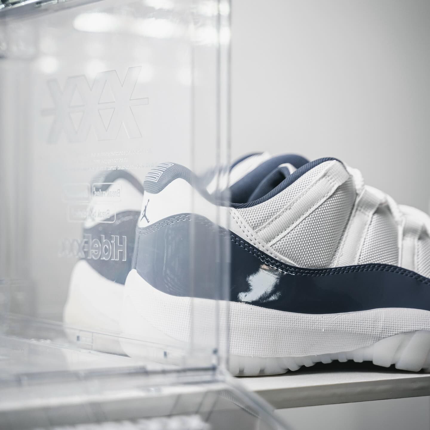 Air Jordan 11 Low Diffused Blue FV5104-104 Release Info