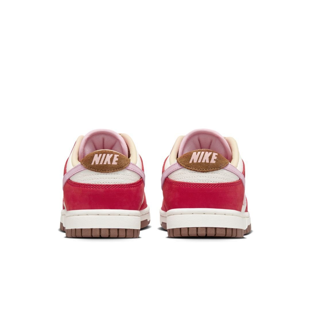 Nike Dunk Low PRM Bacon W FB7910-600