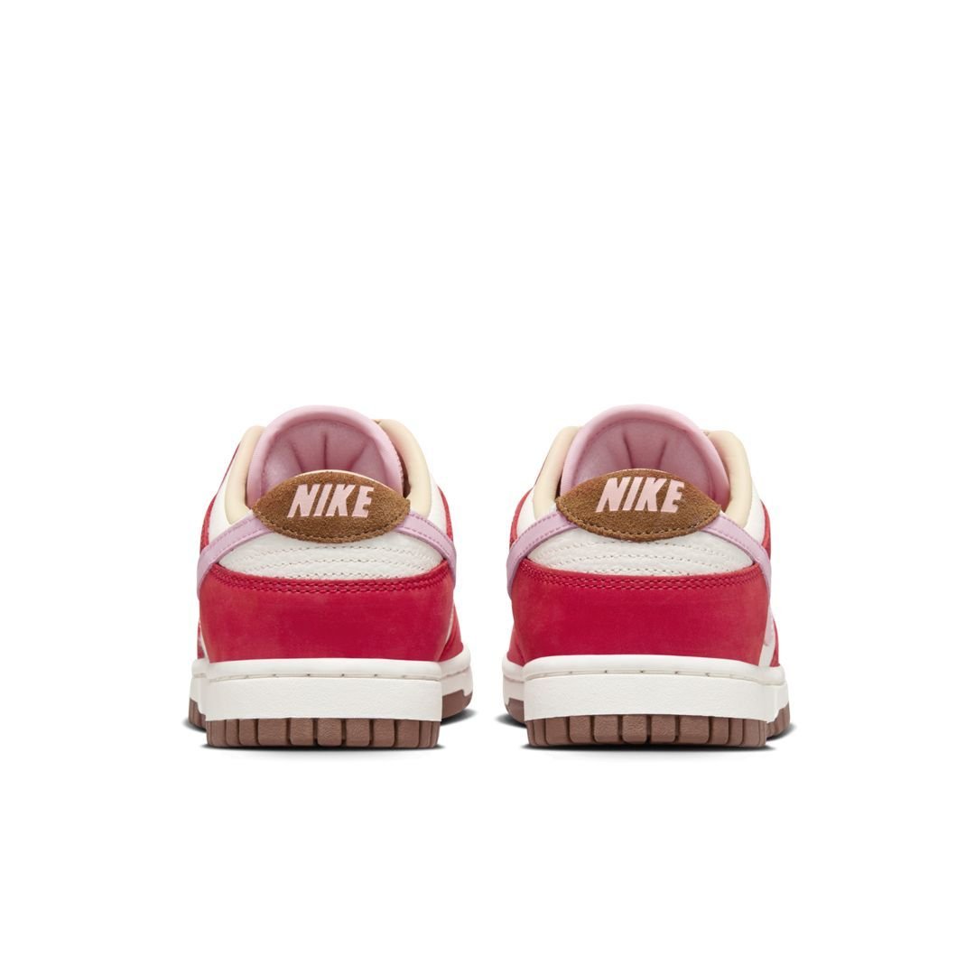 Nike Dunk Low PRM Bacon W FB7910-600