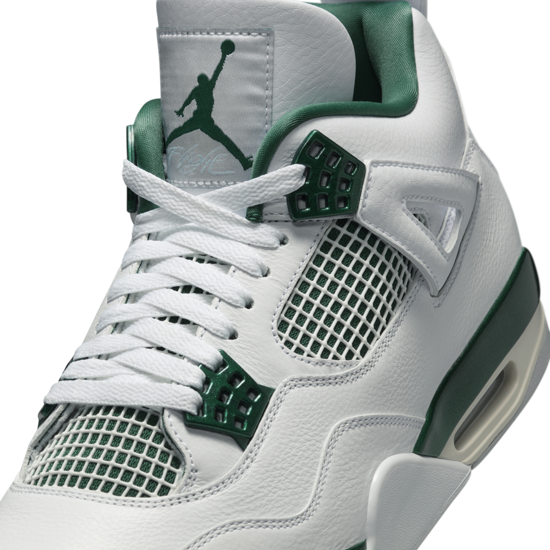 Air Jordan 4 