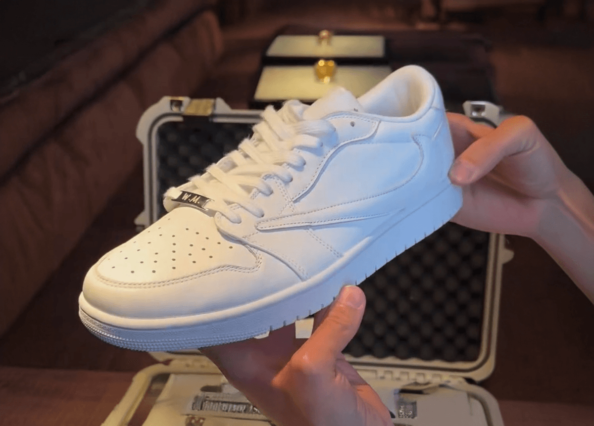 First Look At The Travis Scott x Air Jordan 1 Low 