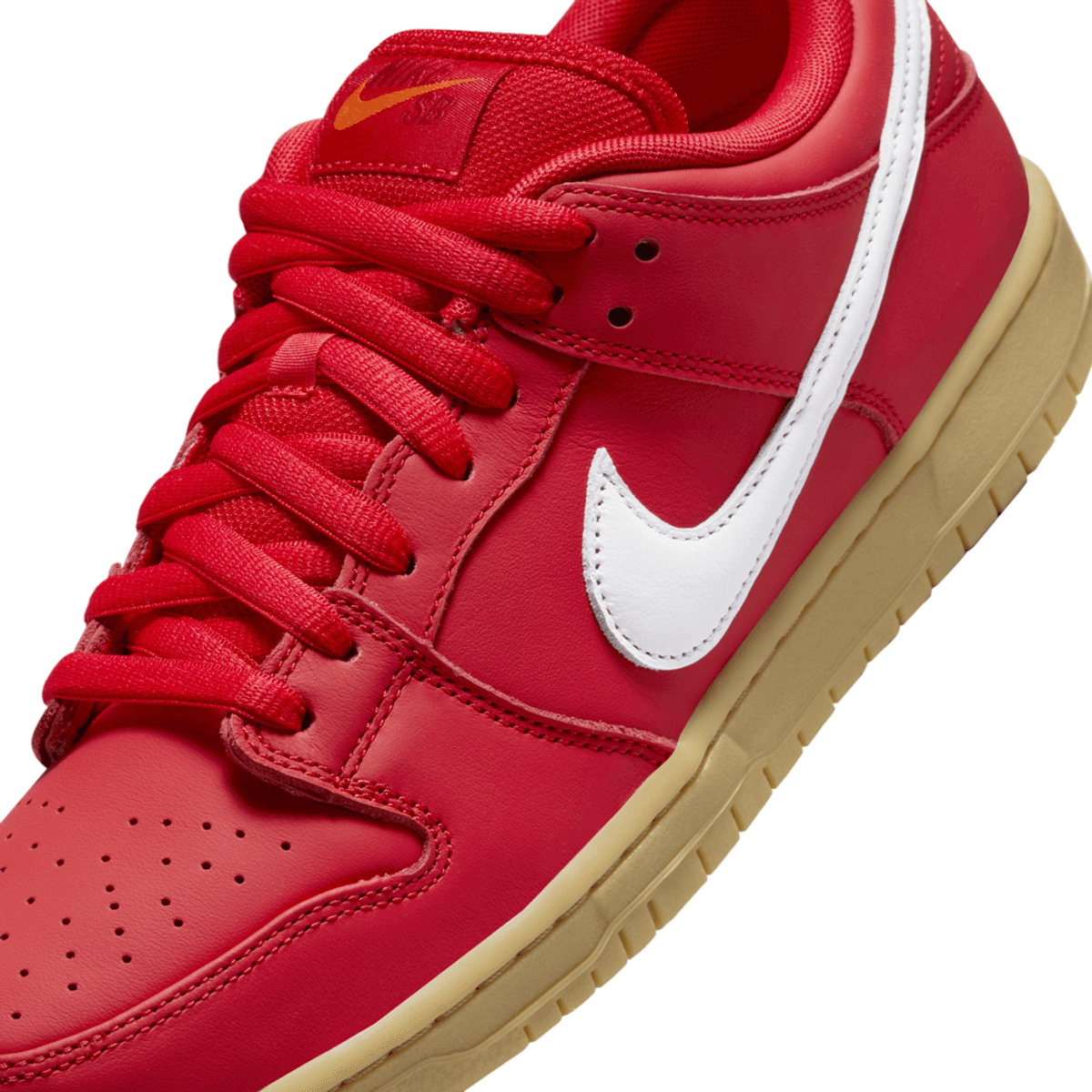 Nike SB Dunk Low "University Red"