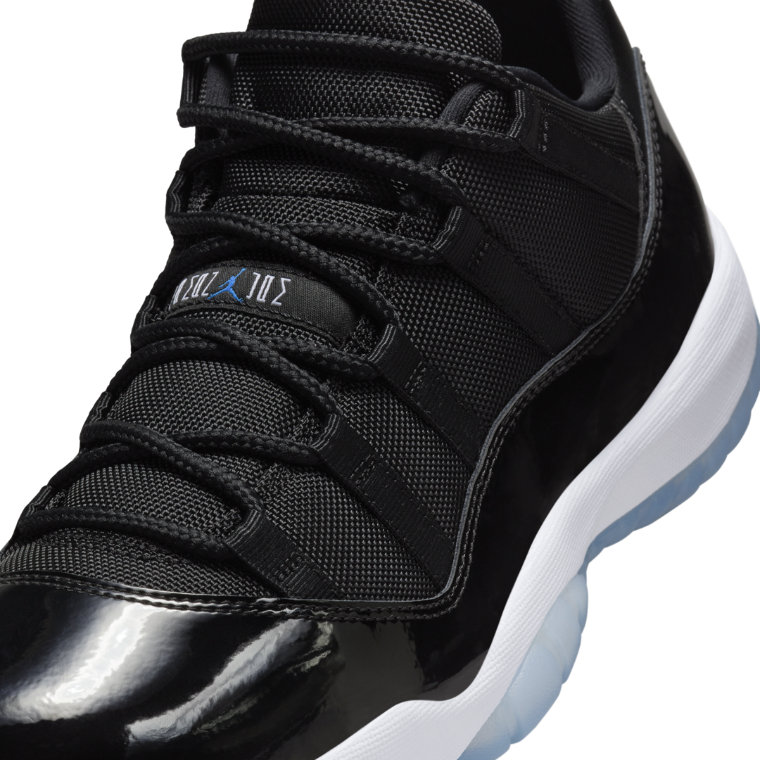 Air Jordan 11 Low 