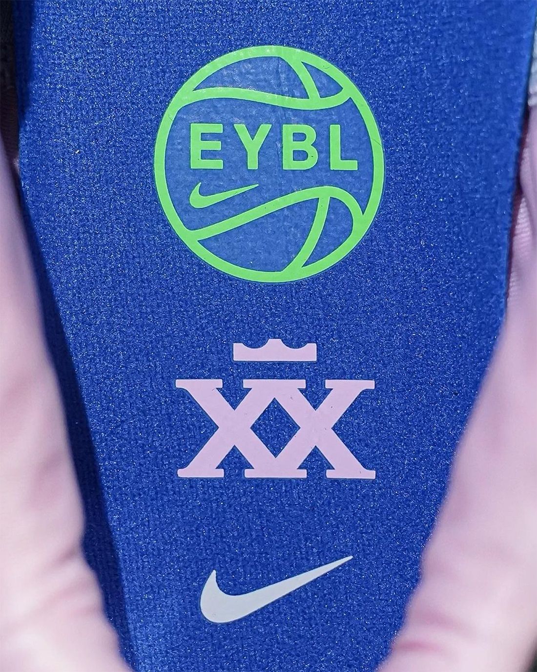Nike Le Bron 20 Eybl 6