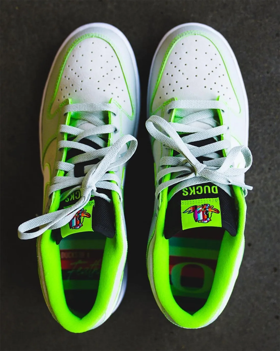 Nike Dunk Low Oregon Ducks 2