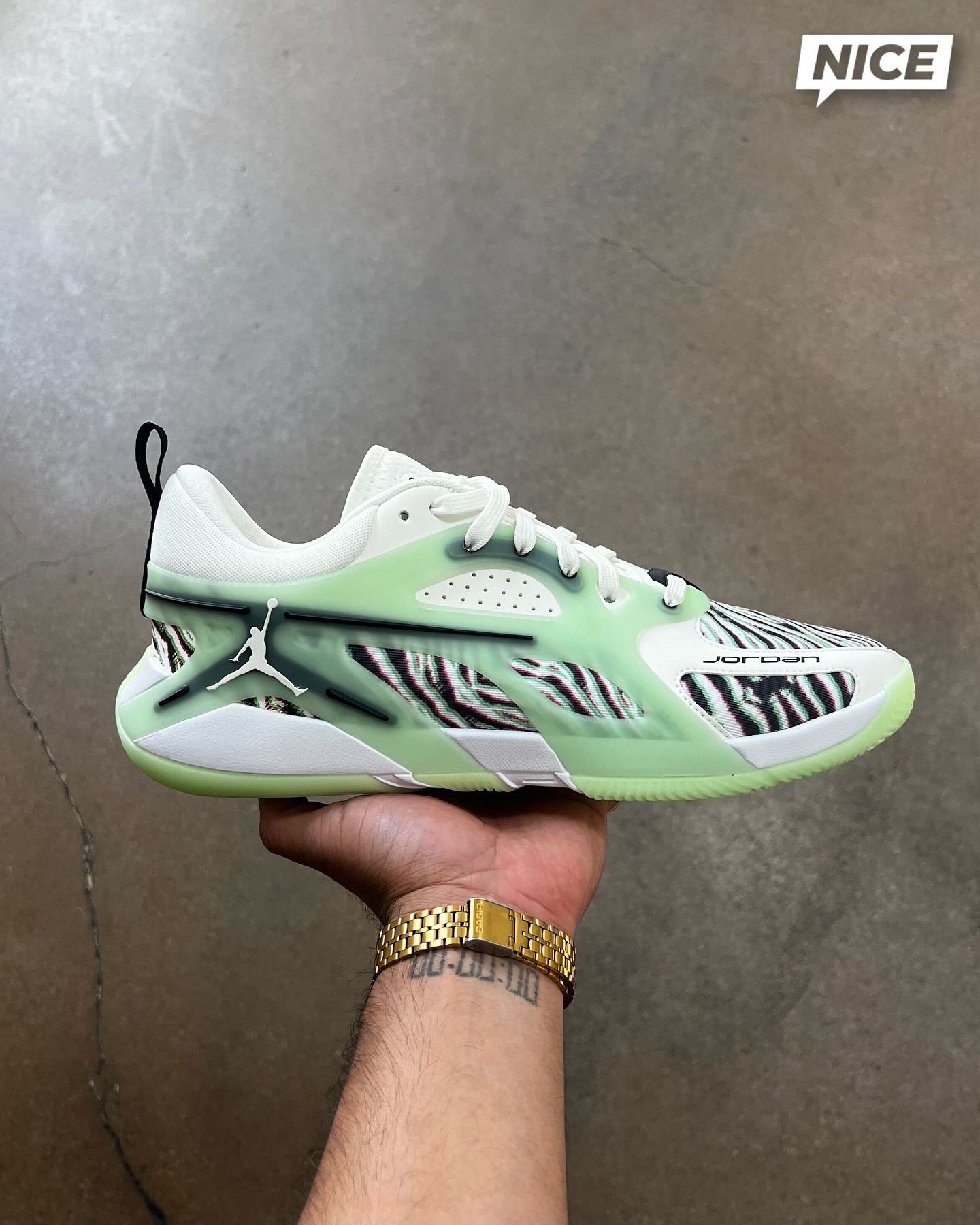 Jordan Heir Vapor Green FZ2471-100 Release Info