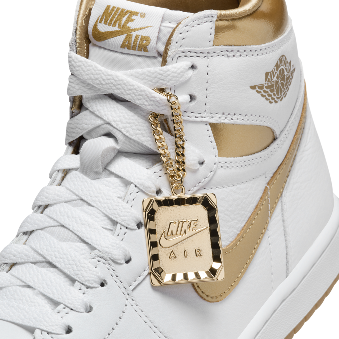 Air Jordan 1 High OG “Metallic Gold”