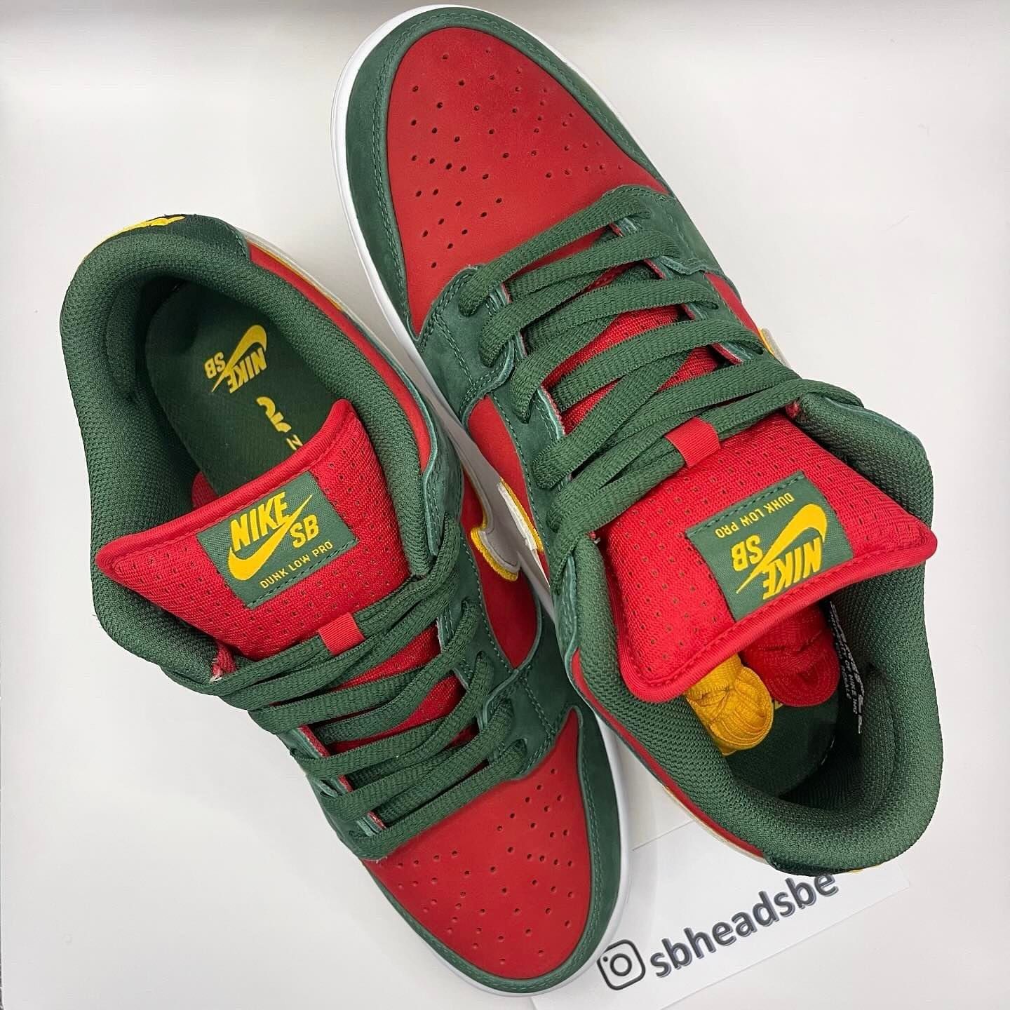 Nike SB Dunk Low PRM “Seattle Supersonics” FZ1287-300 Release Info