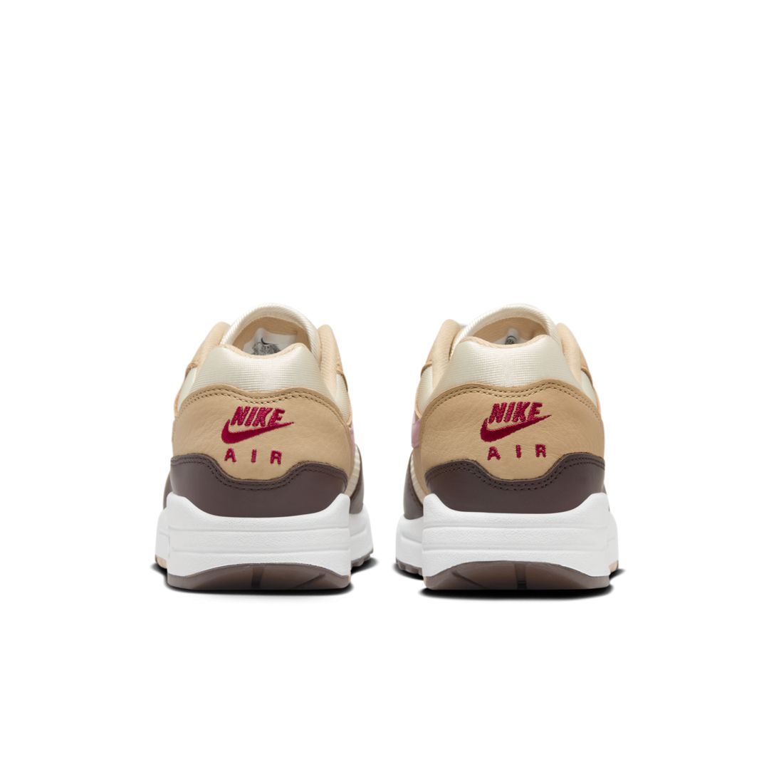 Nike Air Max 1 WMNS “Valentine’s Day” FZ4346-200 Release info