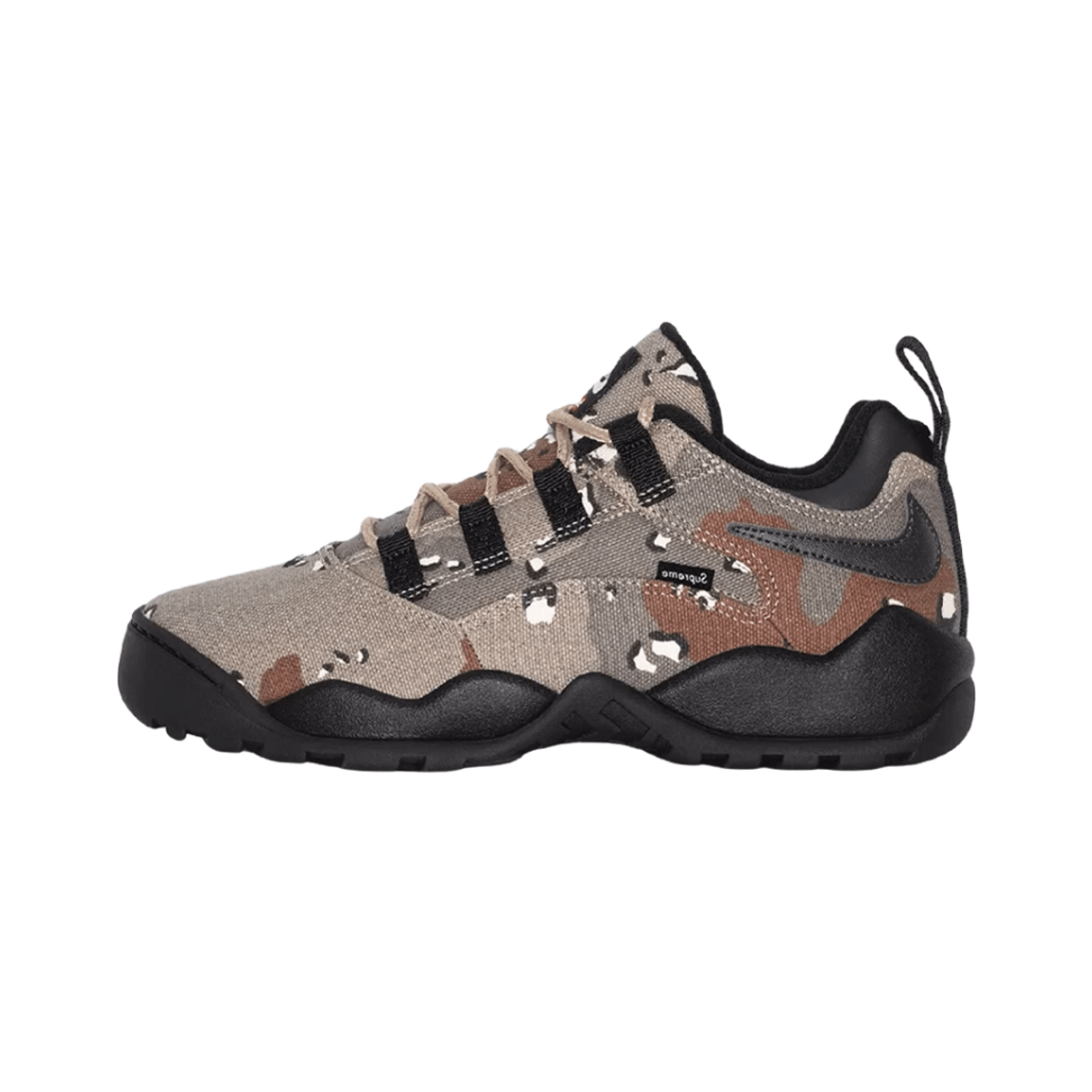 Supreme x Nike SB Darwin Low Camo