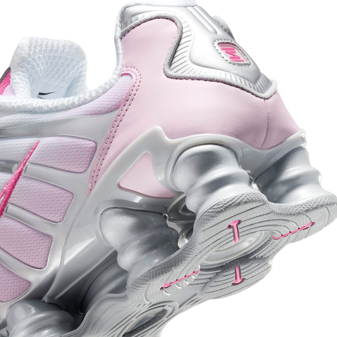 Nike Shox TL “Metallic Platinum/Pinksicle” W HV2520-001 Release Info