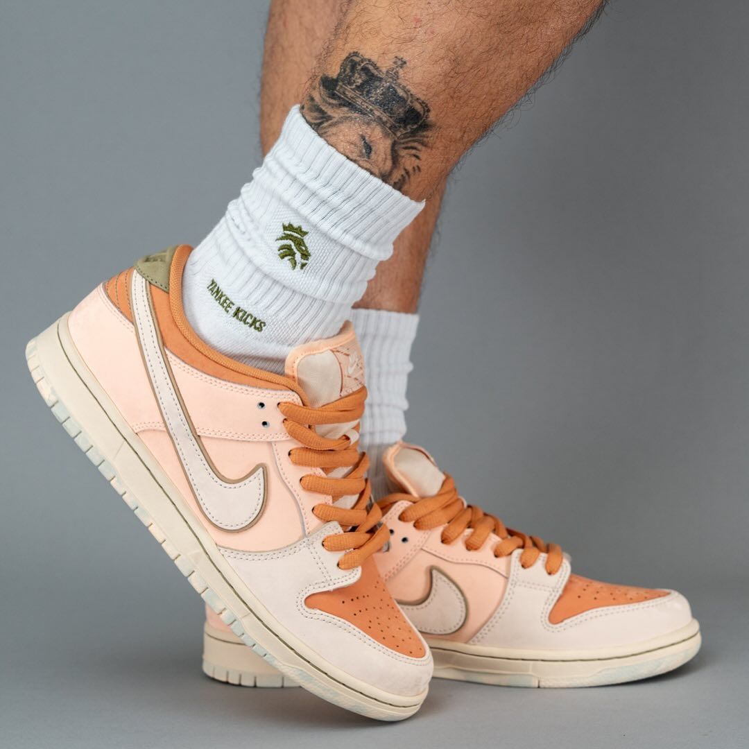 On Feet Look At The Upcoming Nike SB Dunk Low “Trocadéro Gardens ...