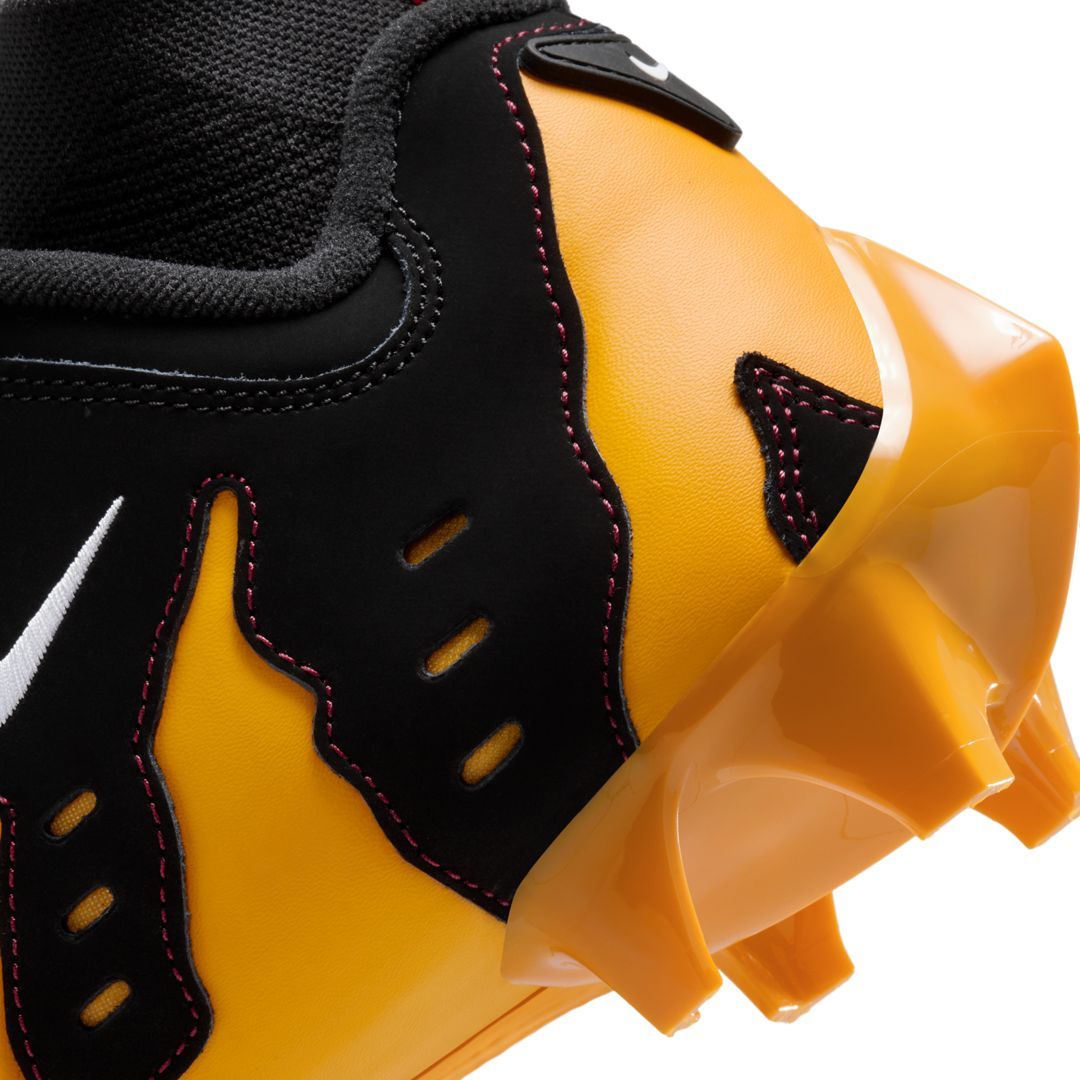 sitesupply.co Nike Air DT Max '96 Cleats 