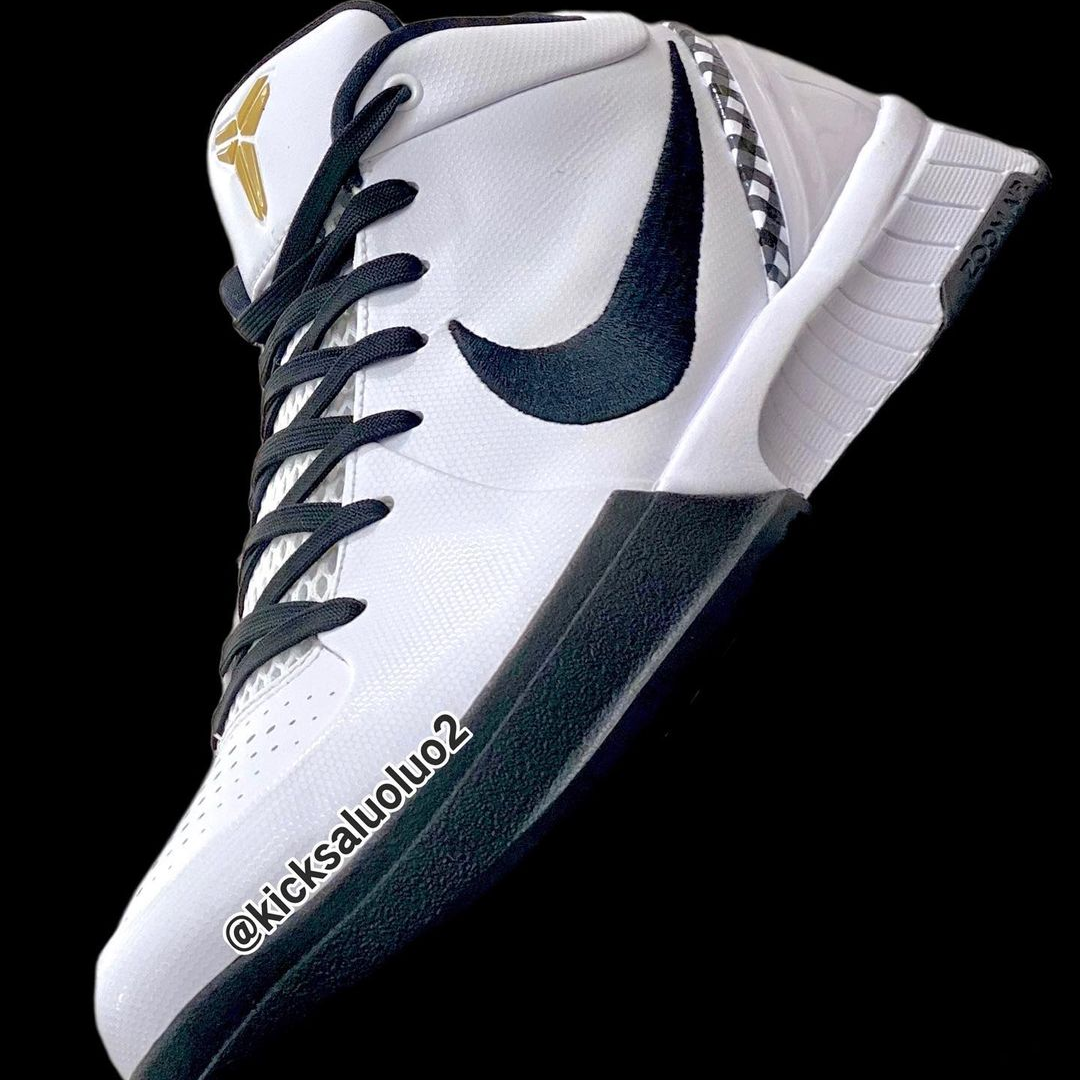 Nike Kobe 4 Protro