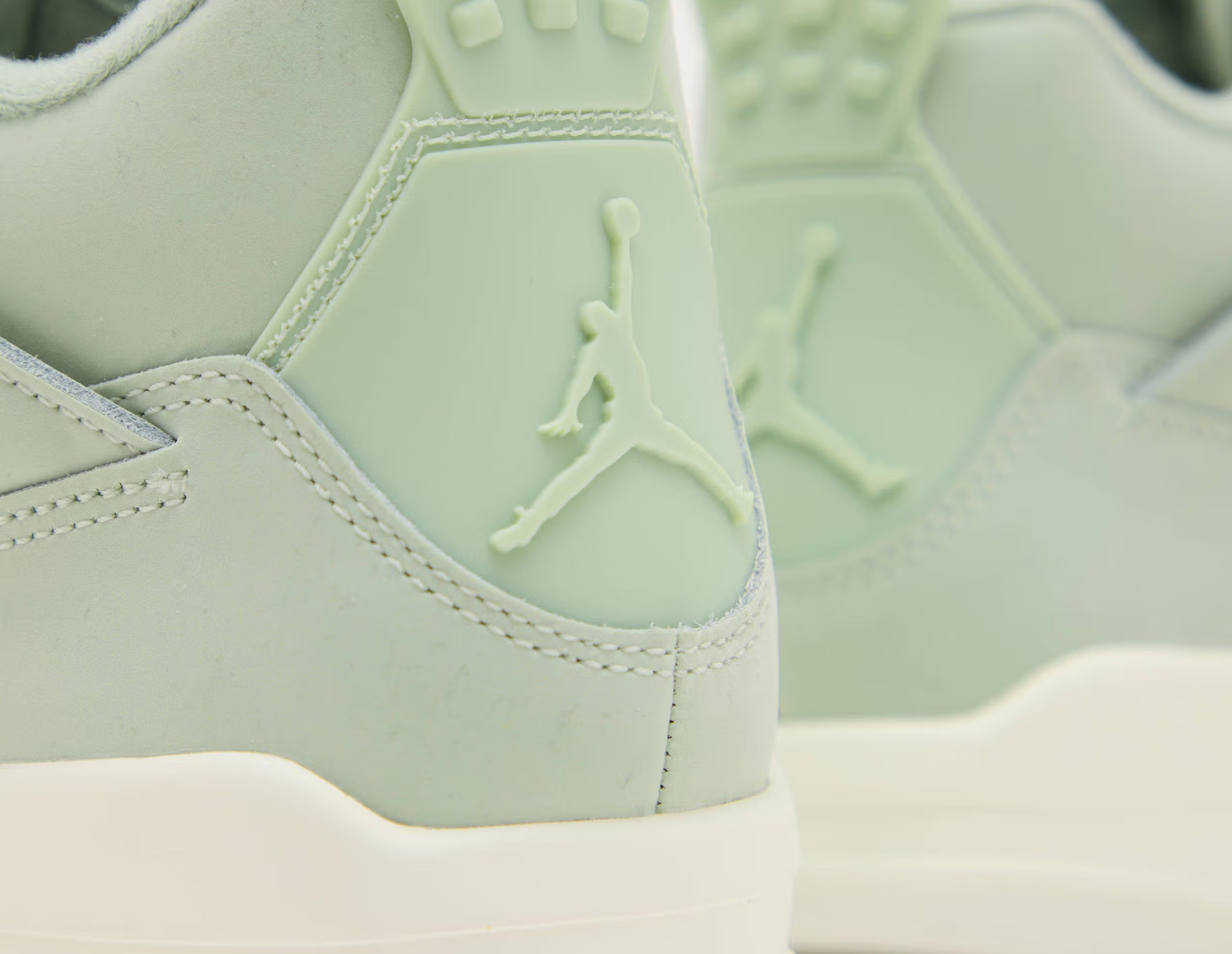 Air Jordan 4 “Seafoam” (W) HV0823-003 Release Info 6