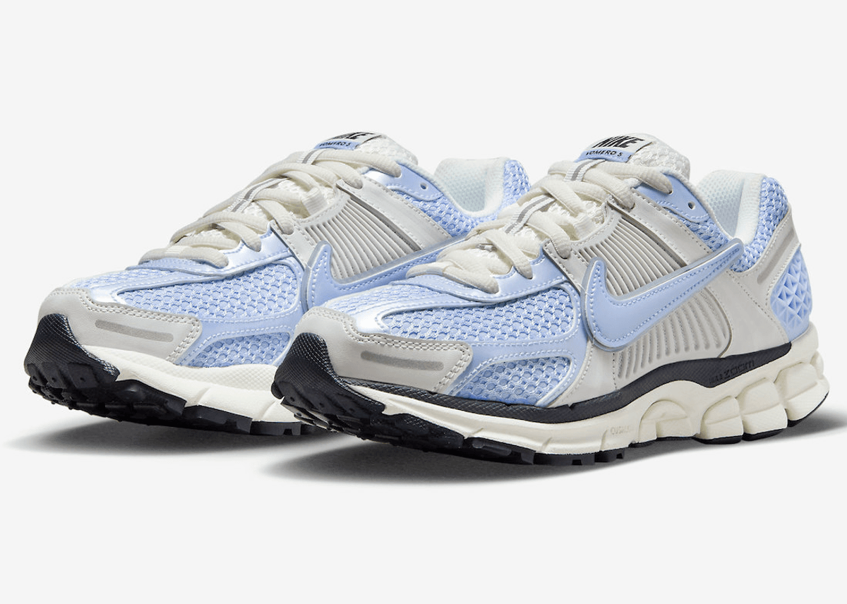 Nike Vomero 5 Royal Tint Shows Up With Ice In Its Veins