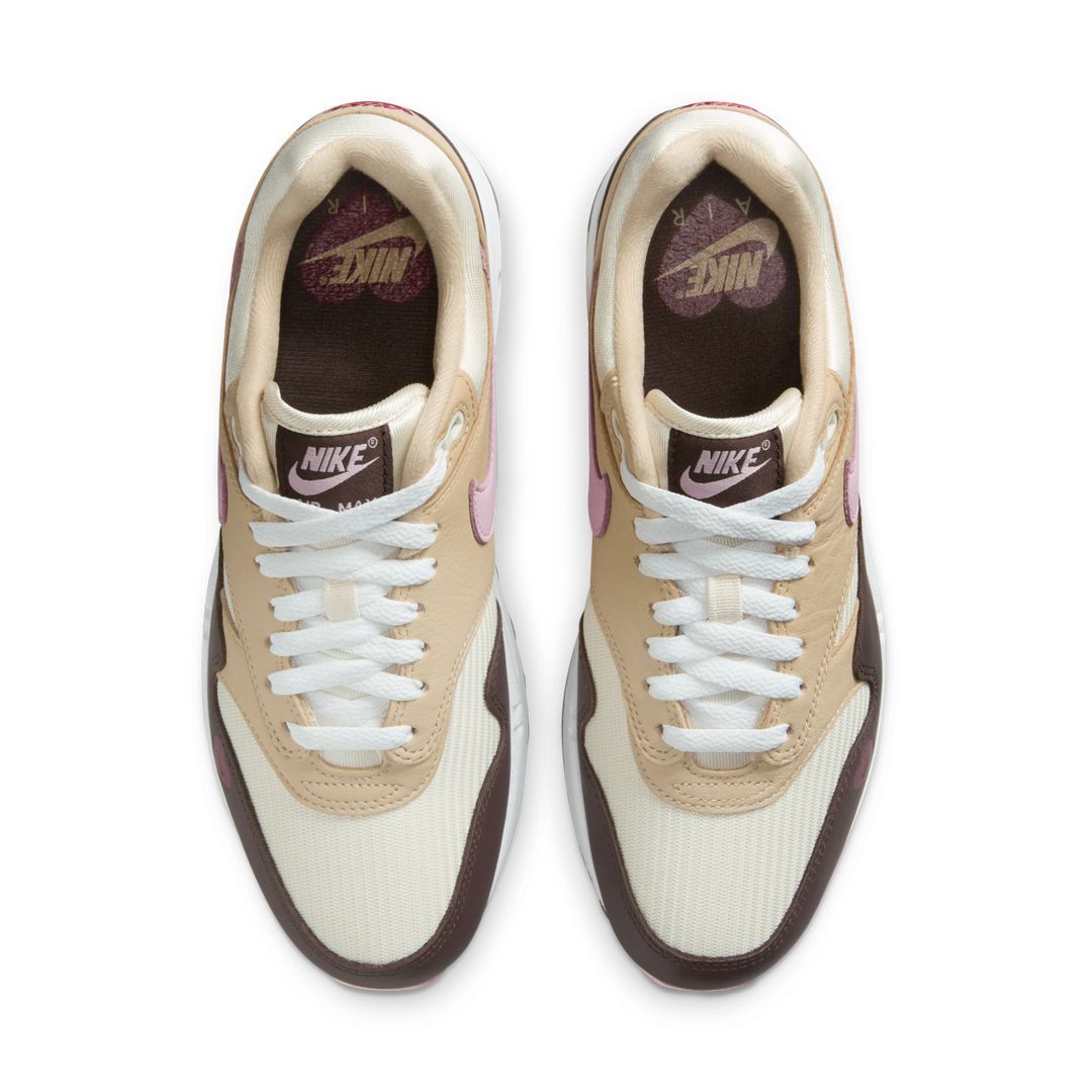 Nike Air Max 1 WMNS “Valentine’s Day” FZ4346-200 Release info