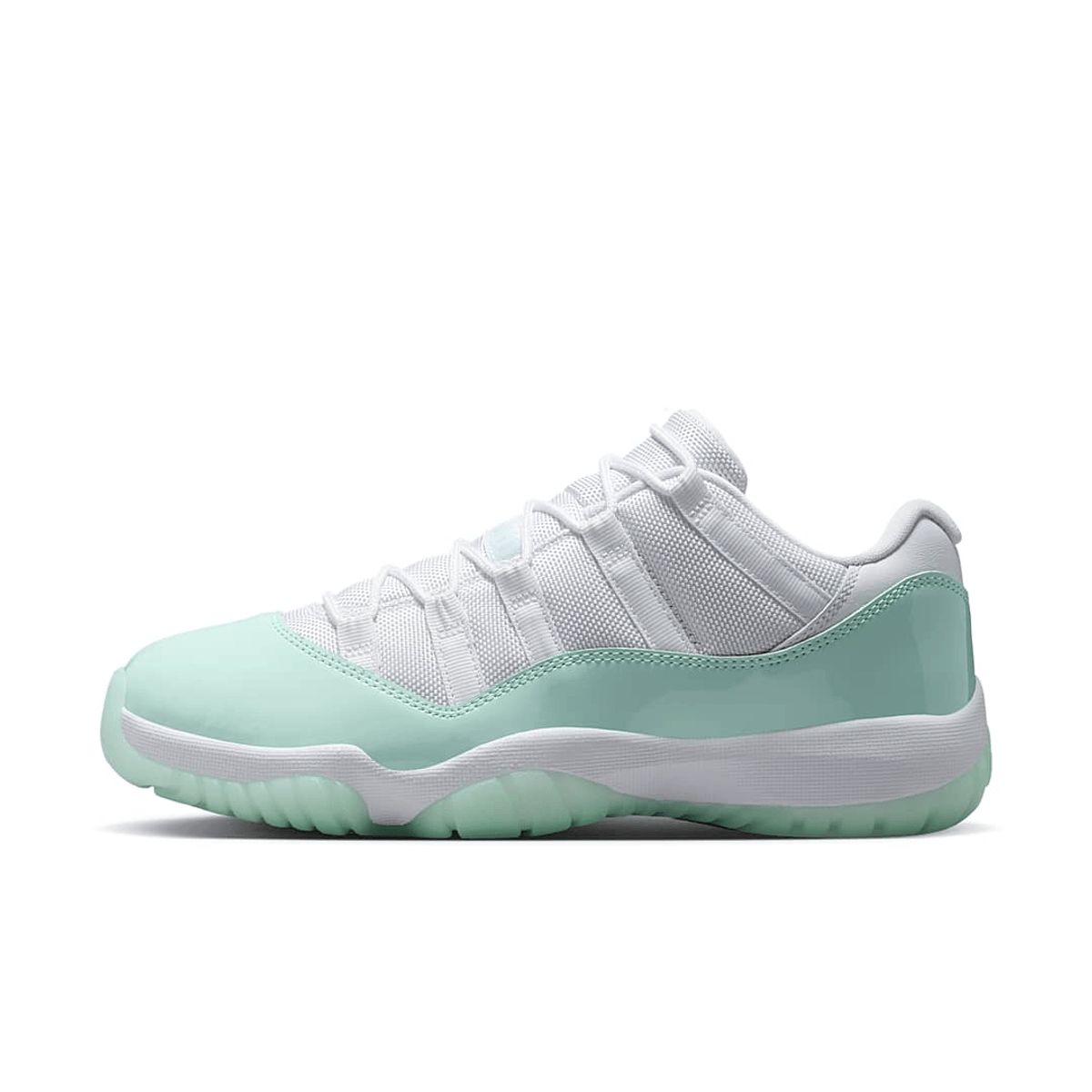 Air Jordan 11 Retro Low Igloo (W)