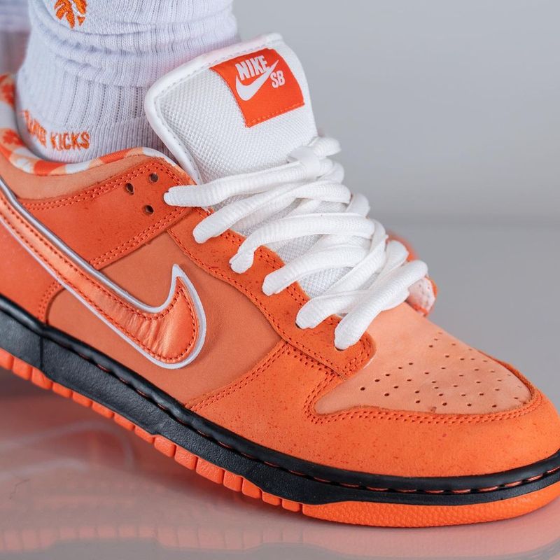 nike dunk orange lobster