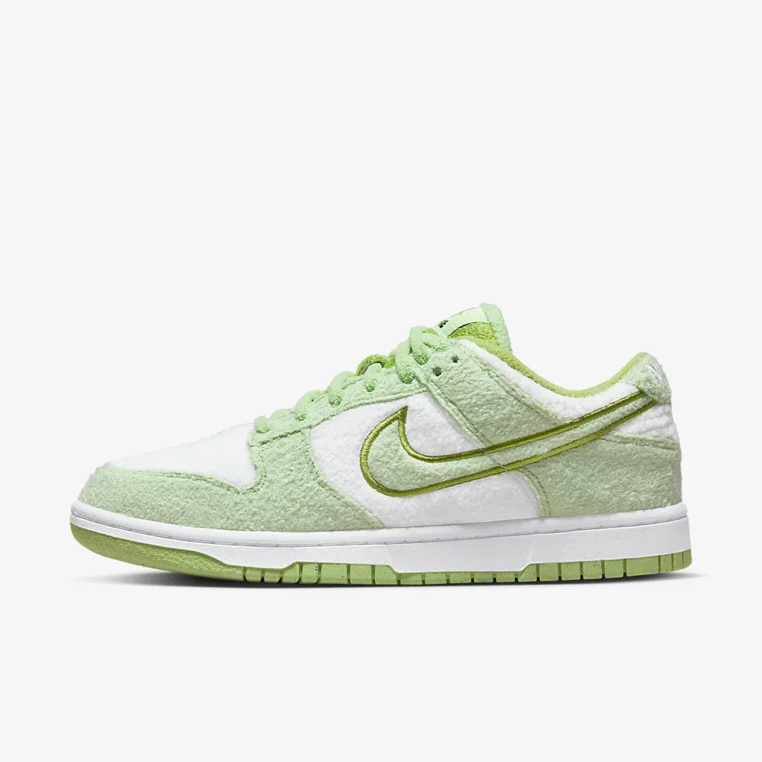 Nike Dunk Low “Fleece”