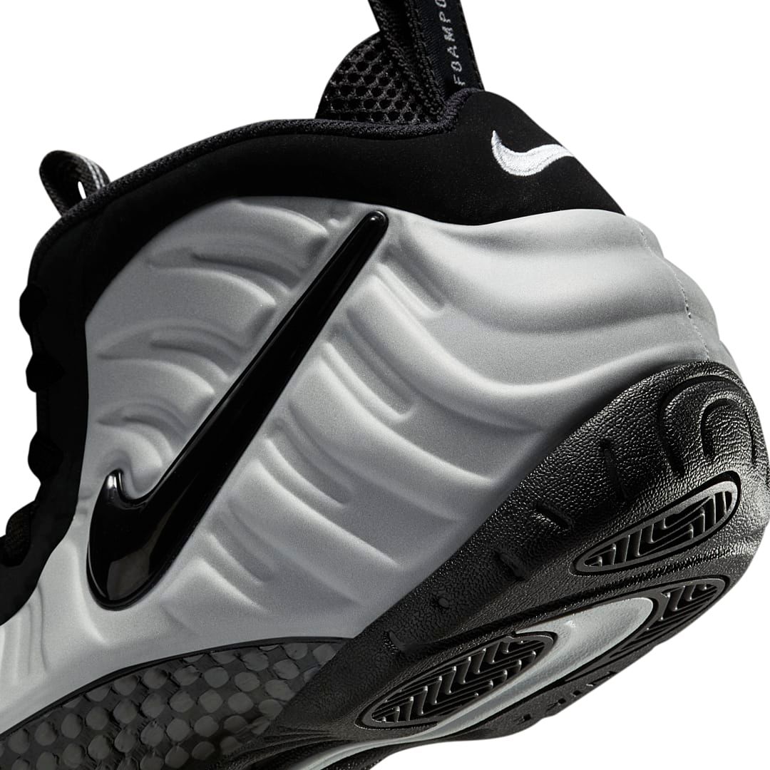 Nike Air Foamposite Pro “Wolf Grey” HF0794-001