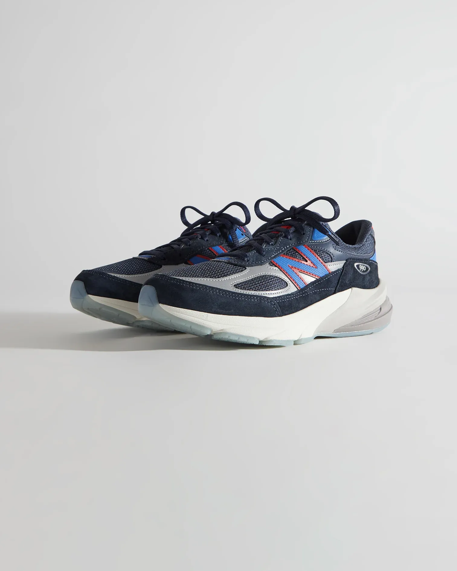 Kith x Madison Square Garden x New Balance 990v6 Pays Tribute To The ...