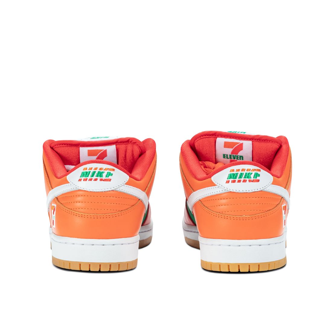 Nike SB Dunk Low Pro QS 7-Eleven Sample